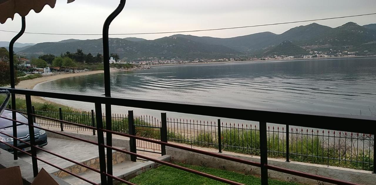 Villa Alexandra Nea Iraklitsa Exterior foto